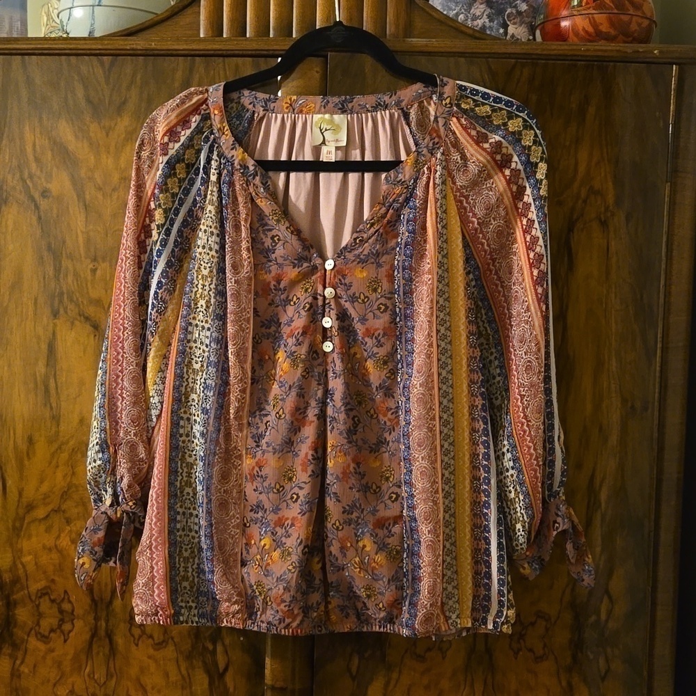 Fig and Flower Bohemian Style Blouse Size Medium